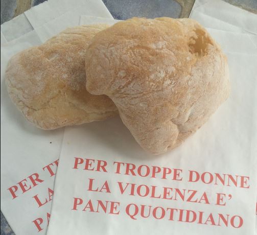 "Per molte donne la violenza è pane quotidiano". 