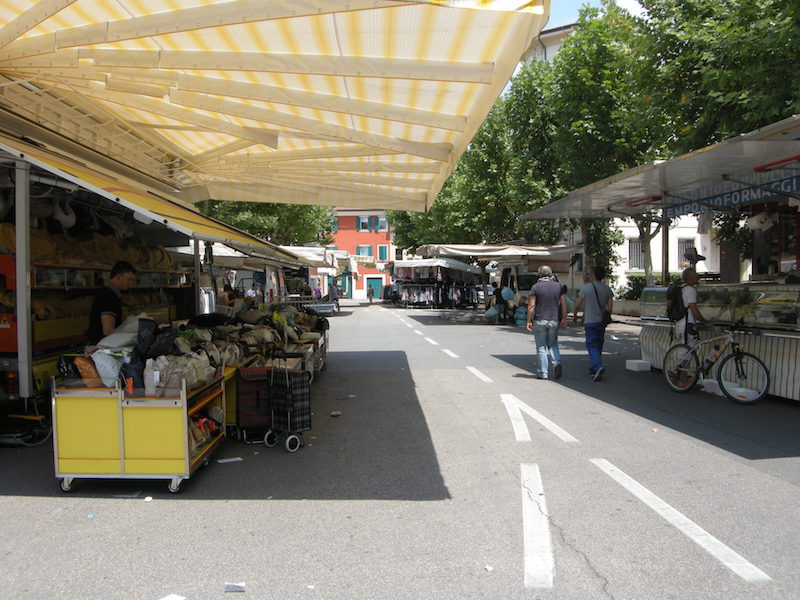 Rinnovo delle concessioni per il commercio su aree pubbliche